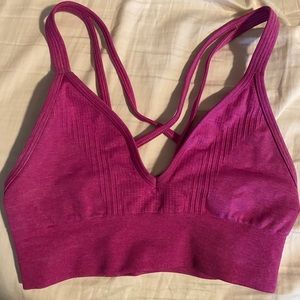 Lululemon sports bra